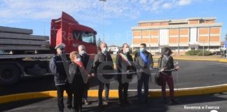 Sant’Agata sul Santerno, inaugura la nuova rotonda: maggiore sicurezza sulle strade