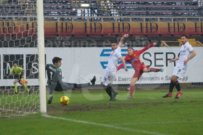 8f4a463a-3ab4-4832-aa7b-22d99295c02f