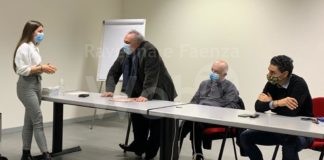 Curti assegna le borse di studio per i figli dei dipendenti