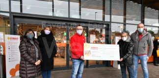 Il Conad di San Pietro in Vincoli dona 1.500 euro alla Caritas