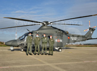 Atterra sulla base di Cervia il primo elicottero HH139B assegnato al 15° Stormo