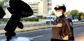 Camionista sorpreso a non rispettare i tempi di riposo: sanzione da 1.000 euro