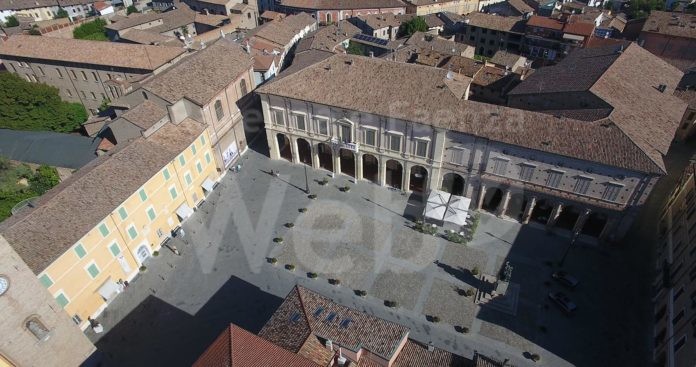Piazza della Liberta e Comune - aerea