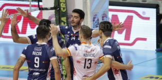 Volley: Consar, che grinta e che prestazione. Lube portata ancora al tie-break 2-3
