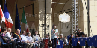 Scambio di auguri in diretta tra Bagnacavallo e le città partner