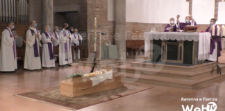 Grande commozione per l’ultimo saluto a Don Giorgio Fornasari