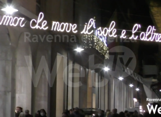 Care lettrici e cari lettori auguri di Buon Natale!!!