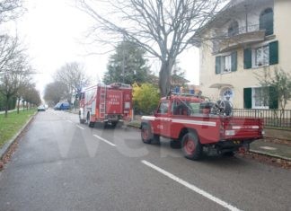 Valigetta sospetta in via Chiavica Romea: evacuazione e intervento degli artificieri