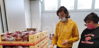 CSV per gli altri: Un natale in compagnia donare crea amore