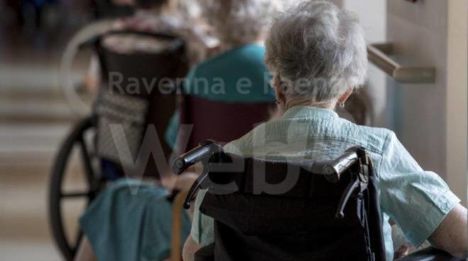 anziani-32042.660x368