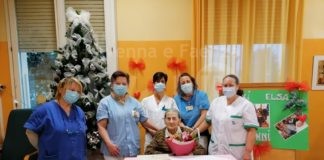 Compie 100 anni alla Camerini di Castel Bolognese: festa in videochiamata con i parenti