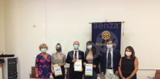 Borse di studio “Pezzi” e “Montefiori”: il Rotary premia due studentesse del “Persolino-Strocchi”