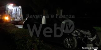 Schianto in via Firenze: un ragazzo in ospedale