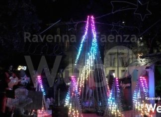 Una favola in piazza Lanzoni per raccontare il significato del Natale
