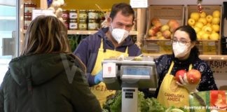 Il Mercato di Campagna Amica aperto anche l’8 dicembre: laboratorio, agrimerenda e aperitivo fantasy