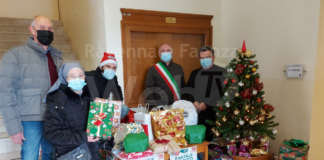 Natale di solidarietà a Solarolo: raccolti vestiti, giocattoli e generi alimentari