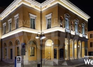 Ravenna ricorda Mario Salvagiani: una targa e una nuova illuminazione al Teatro Alighieri