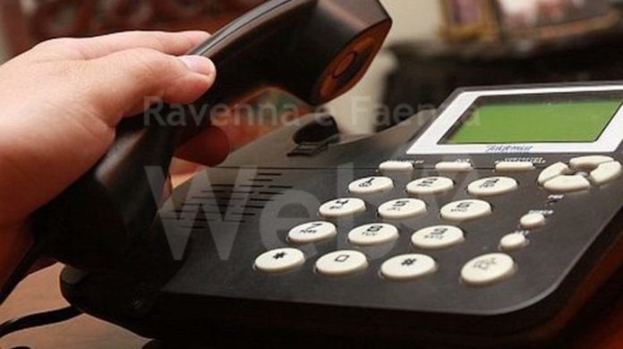 telefono-fisso-750x420