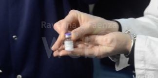 Covid, richiamo per i vaccinati con Janssen: potrà essere impiegato Pfizer o mezza dose di Moderna