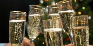 Festa di compleanno in albergo in barba alle restrizioni: 20 partecipanti multati