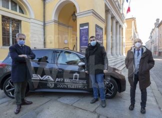 Consegnata a Fondazione Ravenna Manifestazioni una berlina compatta 100% elettrica a zero emissioni