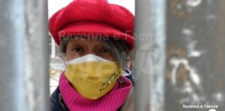 Dopo il mancato rientro degli studenti delle superiori in classe, a Faenza docente “occupa” la scuola