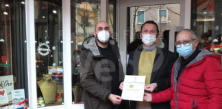 “Natale in vetrina”: la Gioielleria Borgo D’Oro si aggiudica il primo posto con il suo allestimento