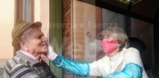 Massa Lombarda: abbracci di nuovo consentiti alla Cra Geminiani