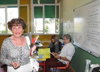 Fusignano piange la scomparsa della prof. Raffaella Antonellini, per 18 anni insegnante della scuola media