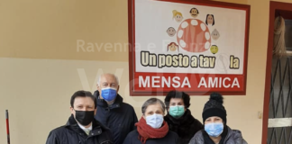 Una donazione per la “Mensa Amica” di Cervia: il centro prepara 60 pasti al giorno per chi si trova in difficoltà