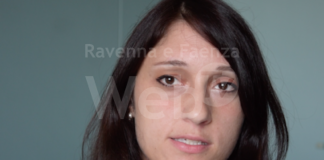 Ravenna, circolare “politica” per comunicare slittamento del ritorno in classe. Piccinini (M5S): “Il dirigente scolastico deve scusarsi”