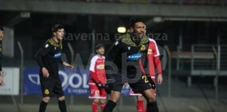 Calcio: Un tempo non basta, il Carpi nella ripresa ribalta la partita da 0-2 a 4-2