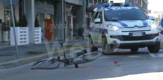 Ciclista investito in via Oberdan: ricoverato con il codice di massima gravità in ospedale