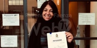 Consegnata la petizione per chiedere tre medici di famiglia a Marina di Ravenna: 600 i firmatari