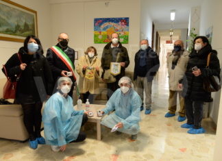 Il Lions club Milano Marittima100 e il So.San. donano i saturimetri, alla residenza per anziani il Sole del Sorriso