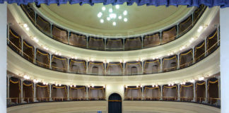 Il Teatro Comunale di Russi aderisce all’iniziativa “Facciamo luce sul teatro”