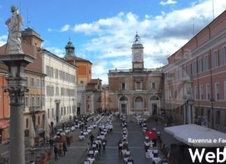 80 tavoli in Piazza del Popolo per dare voce alle imprese colpite dalle restrizioni anti-Covid: il flash mob di Confesercenti e Confcommercio