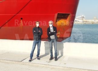 Il ritorno alla Sapir della rompighiaccio italiana la nave “Laura Bassi”