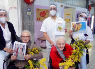 8 marzo: canti, poesie e dolci per rendere omaggio a tutte le donne ospiti nelle strutture per anziani