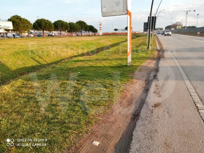 Fermata bus 157 v.le Europa