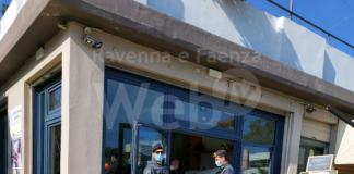 GDF: Sanzionate 23 persone sorprese a pranzare all’interno di un ristorante del lungomare di Cervia