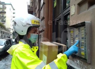 E-commerce raddoppiato: nel 2020 aumento del 92% dei pacchi consegnati da Poste Italiane