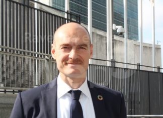 Camst dona 100 tablet per la DAD: 6 consegnati nella provincia di Ravenna