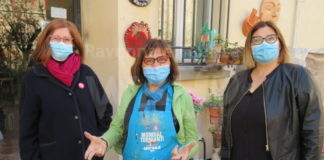 Uova in ceramica per aiutare Sos Donna contro la violenza di genere