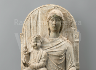 Dopo 160 anni, torna a Ravenna direttamente dal Louvre la scultura “Madonna in Trono con Bambino”