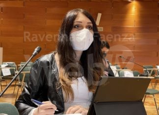 Piccinini (M5S): “La Regione non finanzi con la ricerca i progetti di cattura e stoccaggio di CO2 a Ravenna”