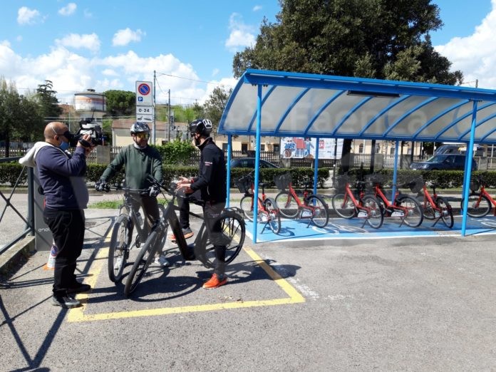 21-04-16 Ass Fagnani e conduttore di Icarus Martini