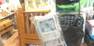 Un fasciatoio, una culla, un seggiolone: la donazione di Linea Rosa alle famiglie in difficoltà
