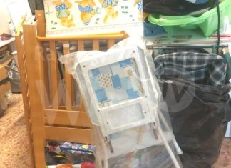 Un fasciatoio, una culla, un seggiolone: la donazione di Linea Rosa alle famiglie in difficoltà