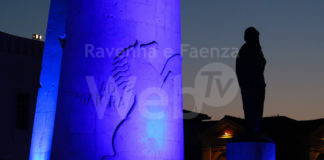 Lugo: l’ala di Baracca si illumina di blu per la giornata mondiale della consapevolezza sull’autismo